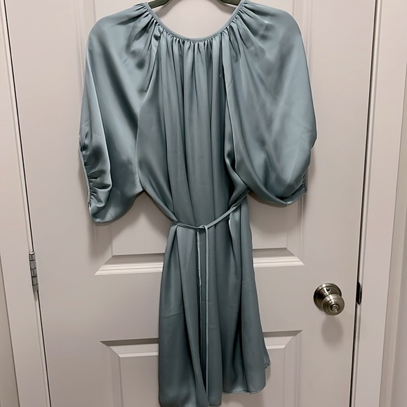 H&M Flowy Summer Dress - Picture 3 of 4